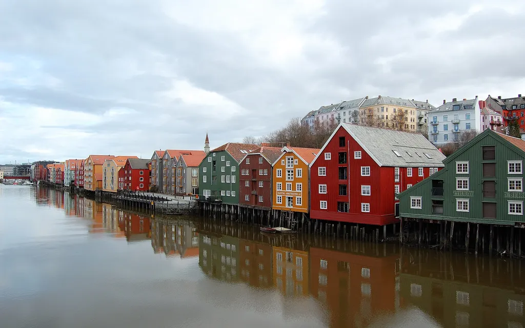 Fjords, mountains and climate
